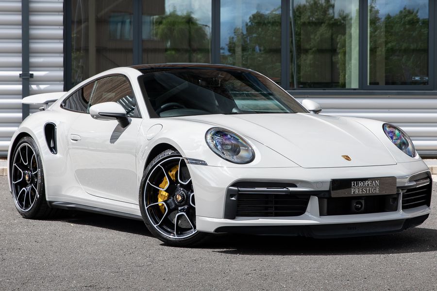 Porsche 911 Turbo S 3.7 992 PDK