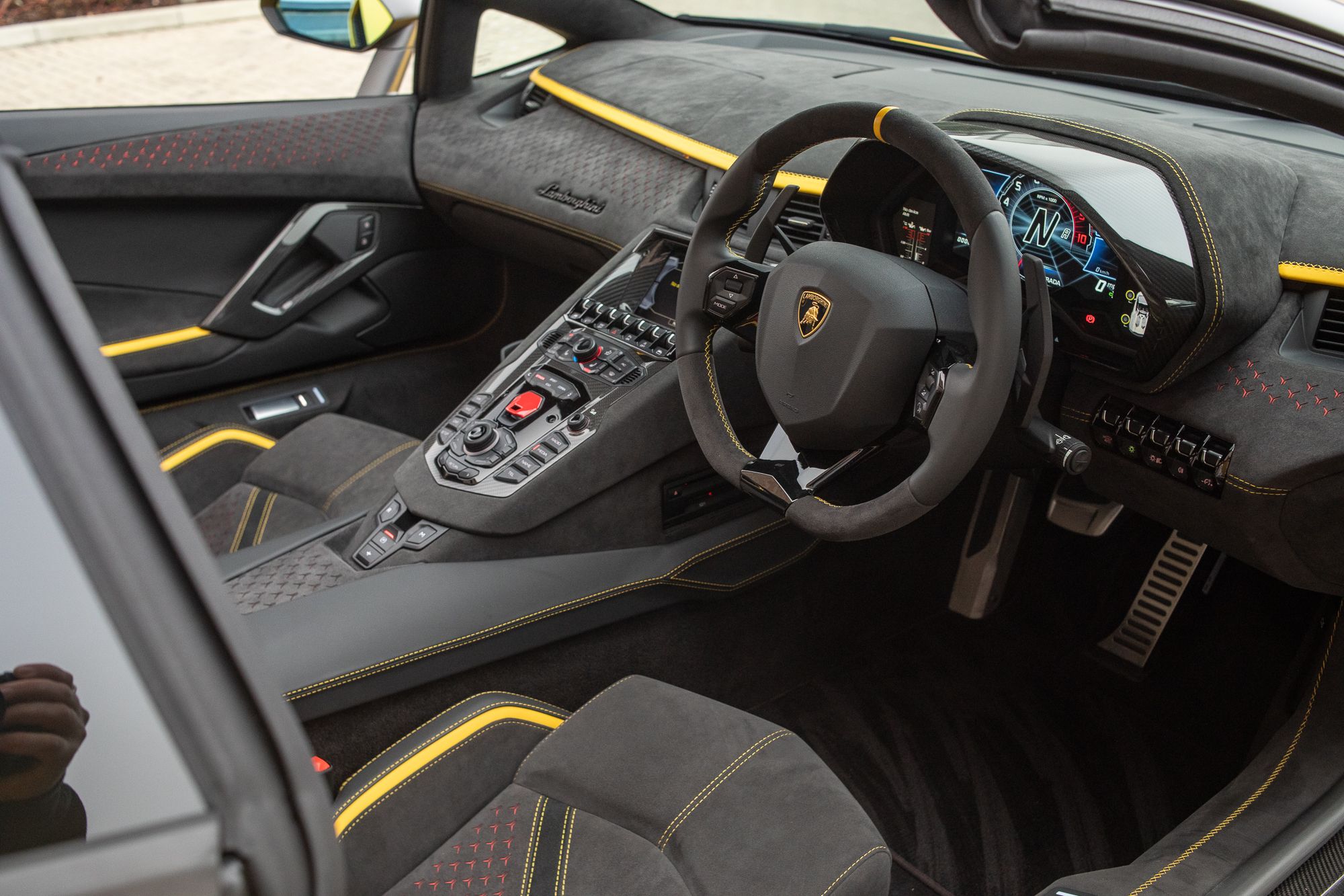 2022 Lamborghini Aventador Ultimae Roadster  V12 LP780-4 for Sale |  European Prestige UK