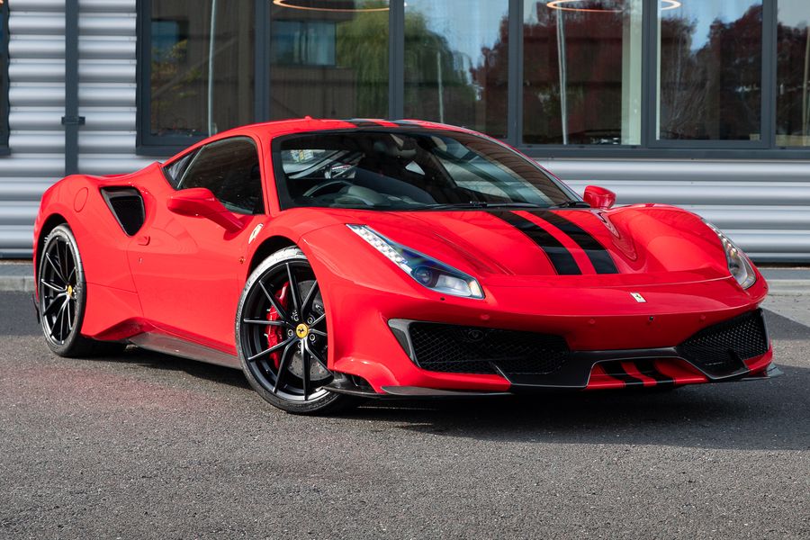 Ferrari 488 Pista 3.9T V8 F1 DCT