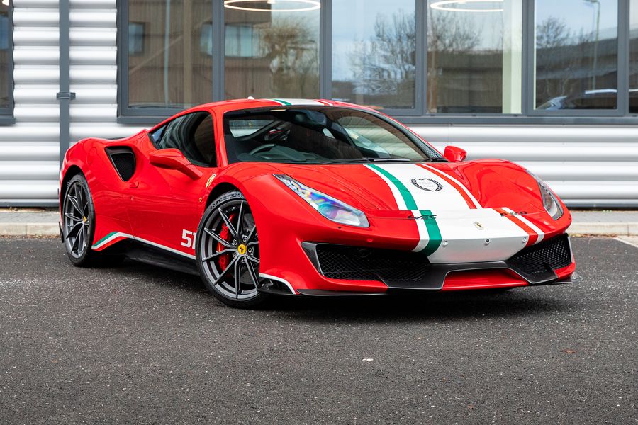 Ferrari 488 Pista Piloti