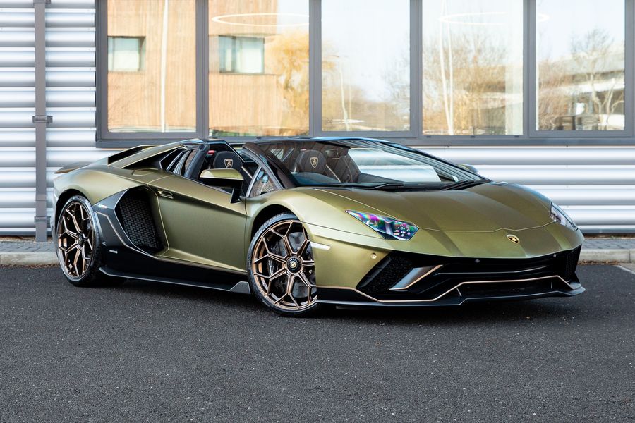 Lamborghini Aventador Ultimae Roadster 6.5 V12 LP780-4