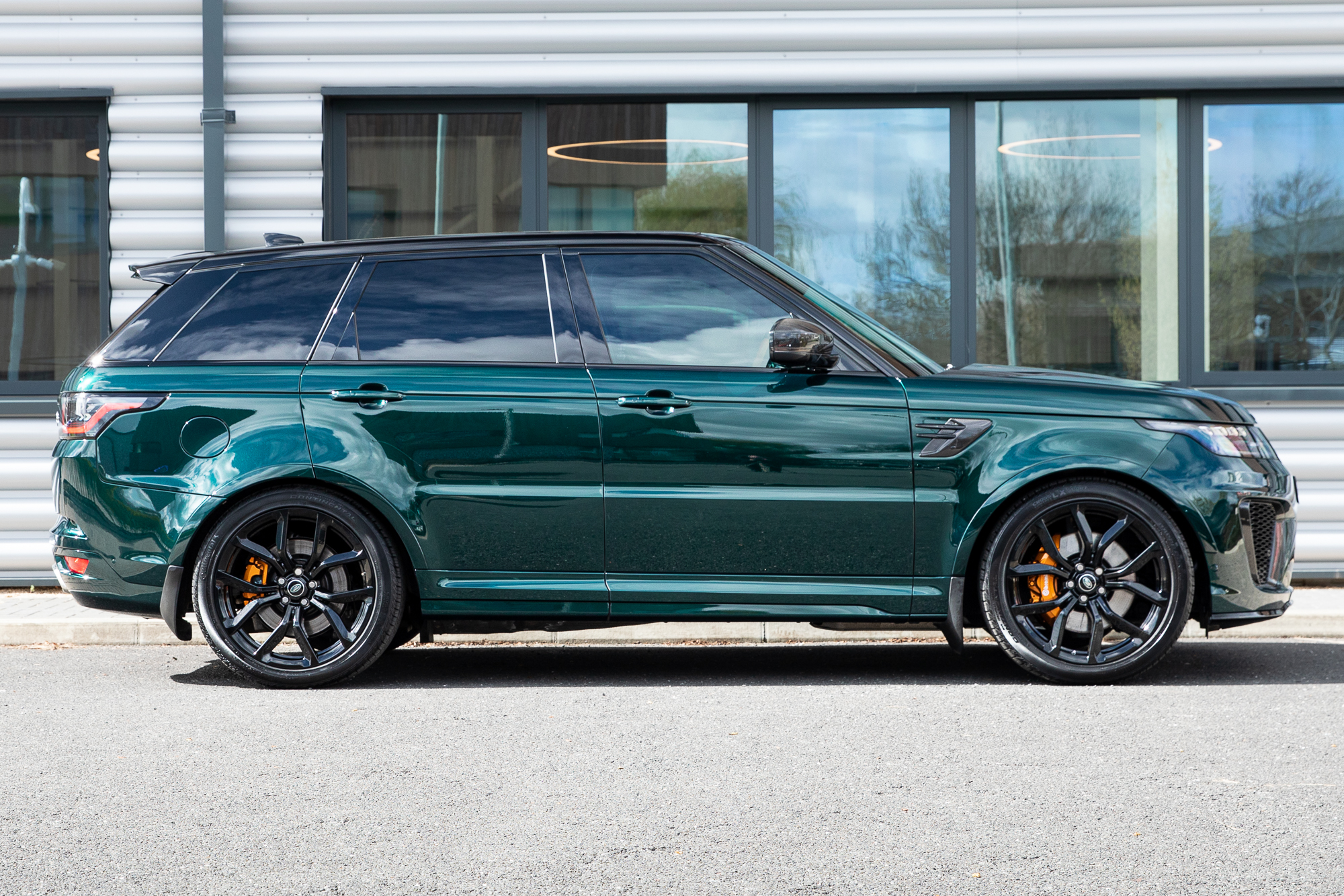 Green 2024 range rover