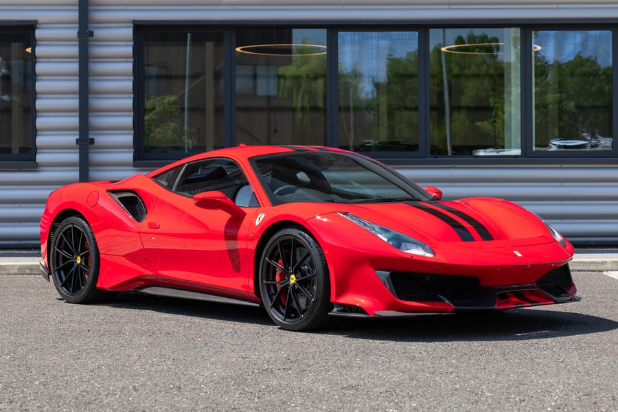 Ferrari 488 Pista 3.9T V8 F1 DCT