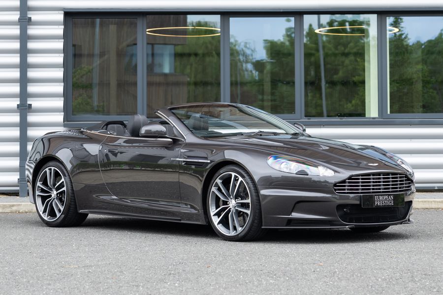 Aston Martin DBS Volante