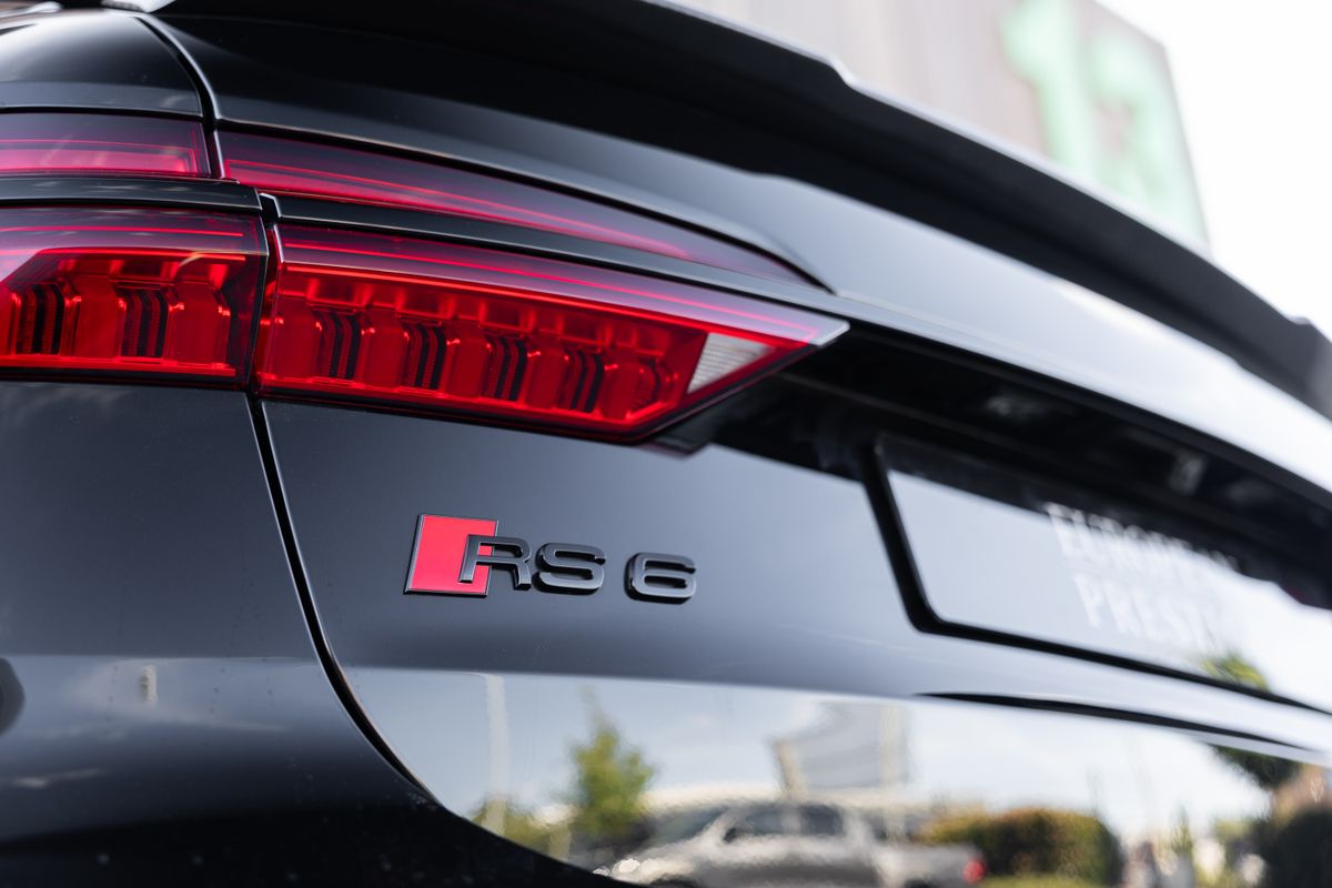 2023 Audi RS6 Avant Vorsprung Urban