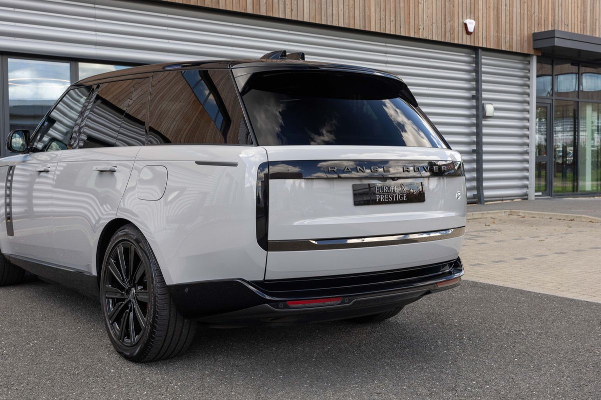 2023 Land Rover Range Rover P510e SV PHEV