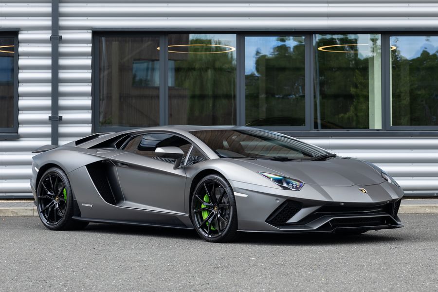 Lamborghini Aventador S