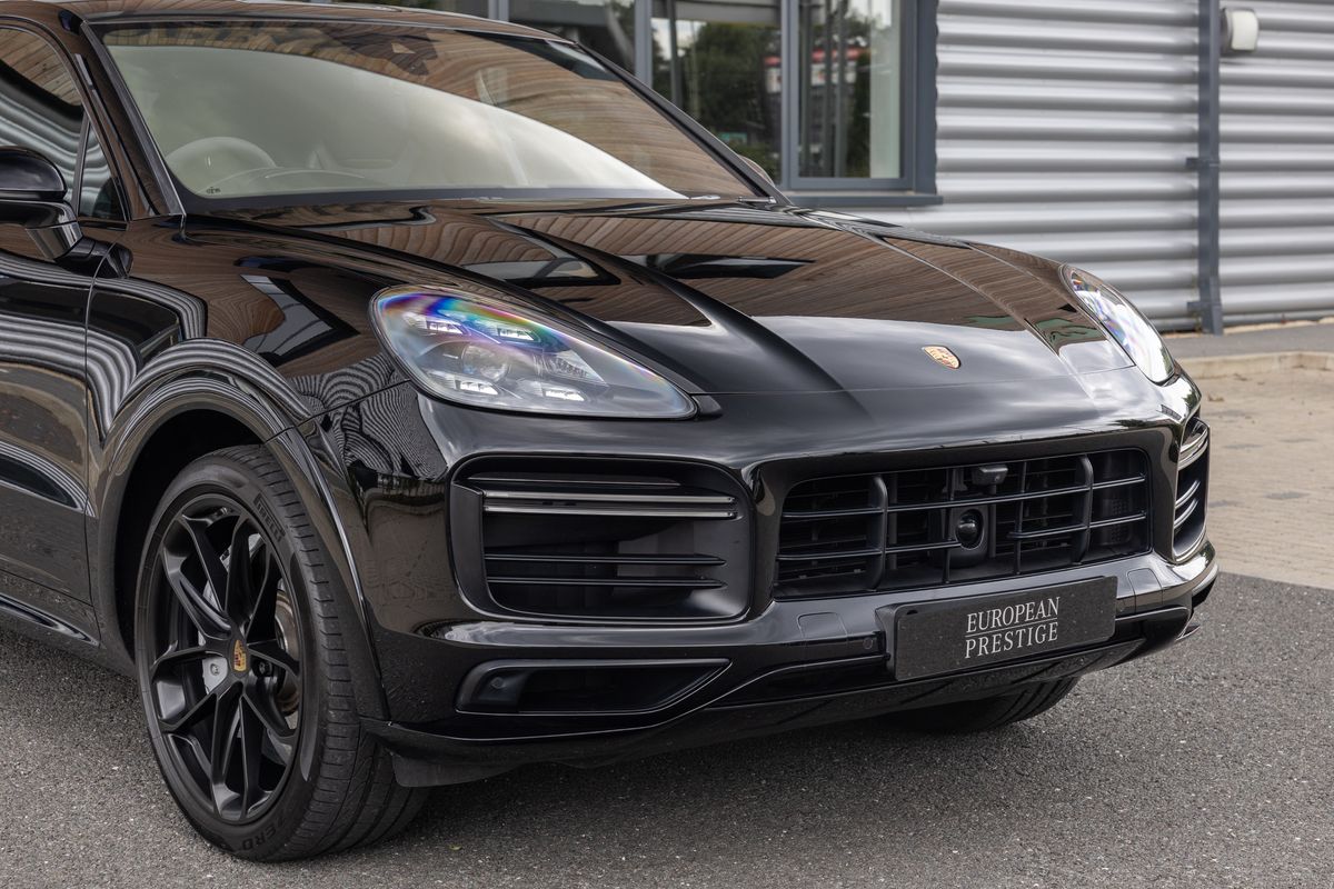 2019 Porsche Cayenne Turbo Coupe