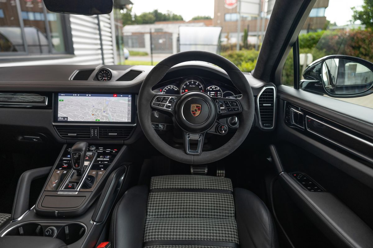 2019 Porsche Cayenne Turbo Coupe