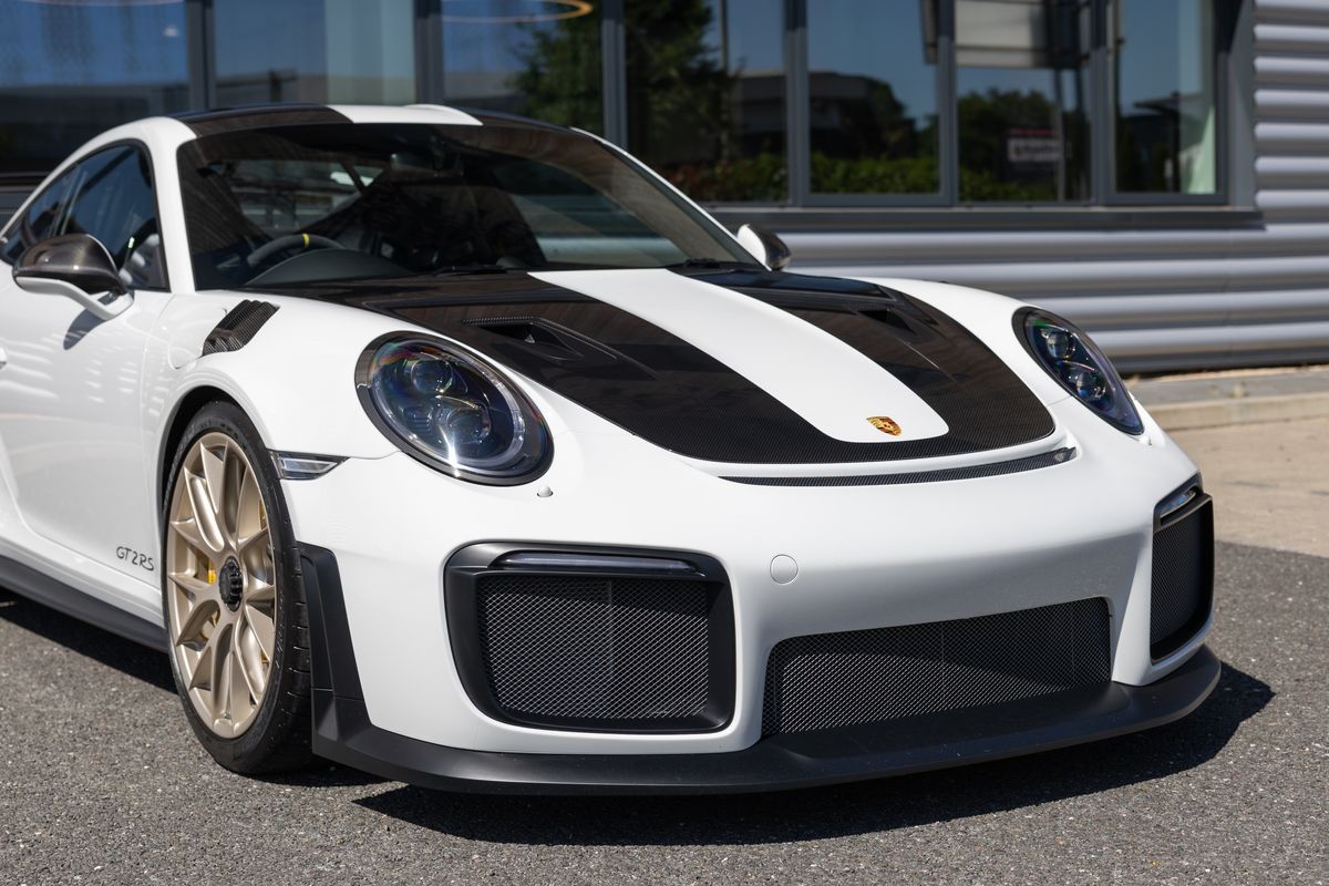 2018 Porsche 911 (991.2) GT2 RS Weissach