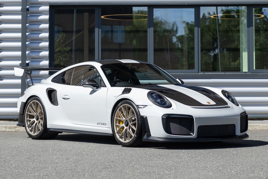 Porsche 911 (991.2) GT2 RS Weissach