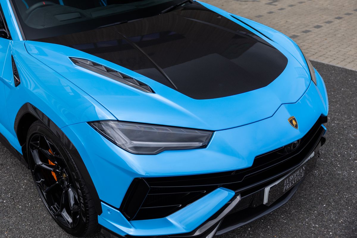 2024 Lamborghini Urus Performante