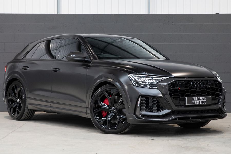 Audi RSQ8 Carbon Black TFSI Quattro