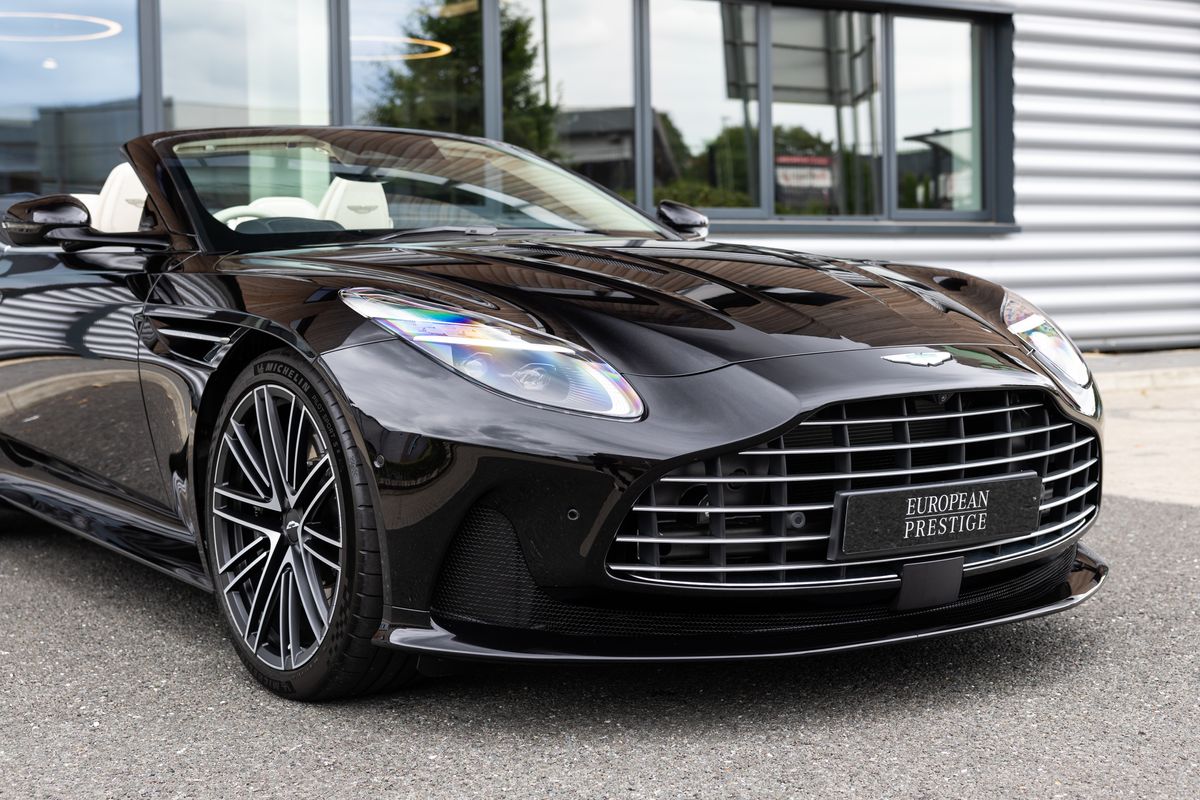 2024 Aston Martin DB12 Volante