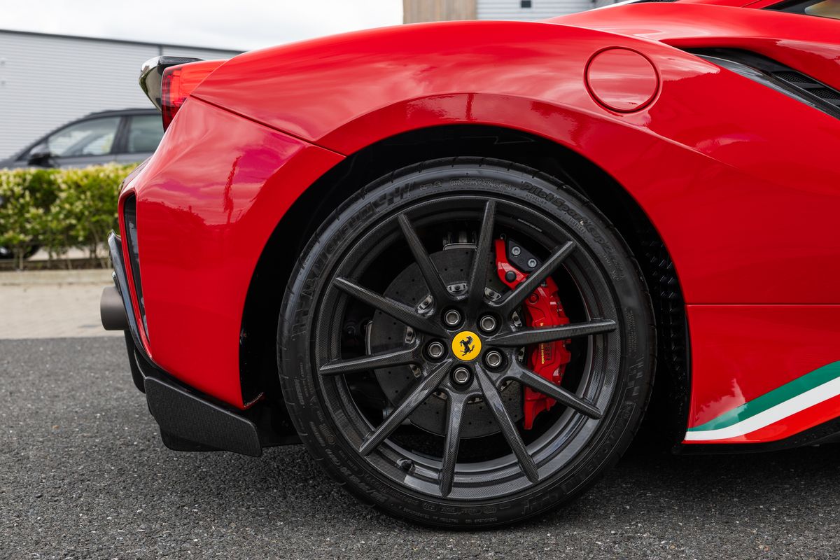 2020 Ferrari 488 Pista Piloti