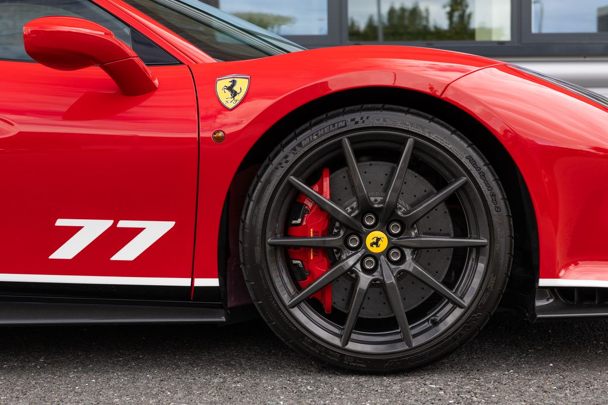 2020 Ferrari 488 Pista Piloti