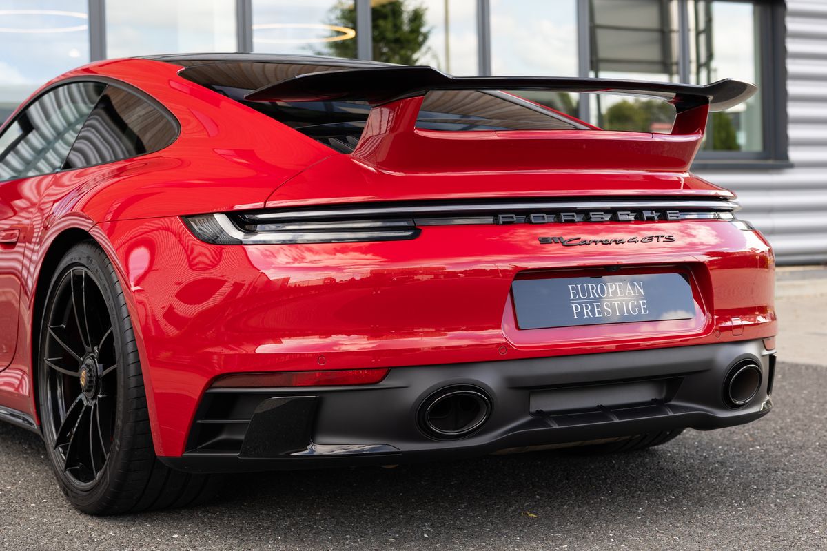 2023 Porsche 911 (992) Carrera 4 GTS