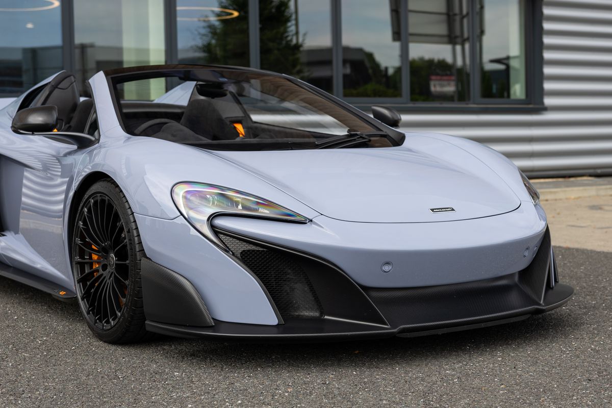 2017 McLaren 675LT Spider