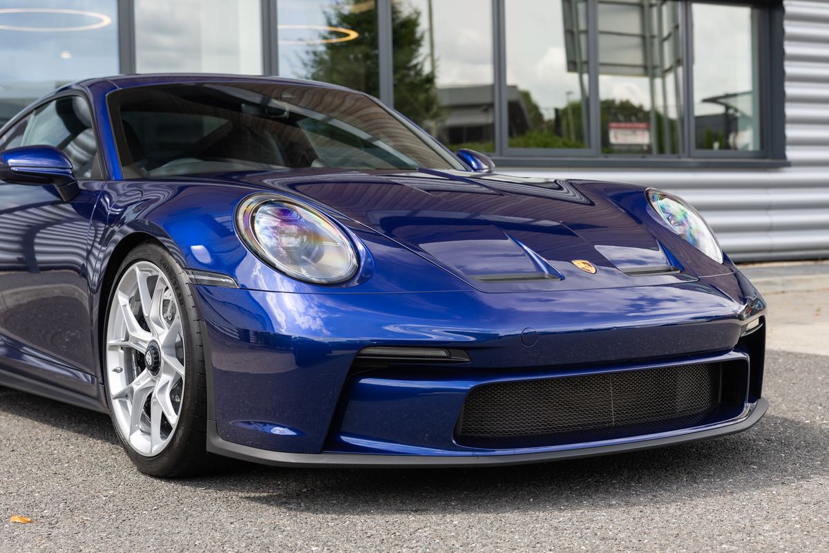 2022 Porsche 911 (992) GT3 Touring