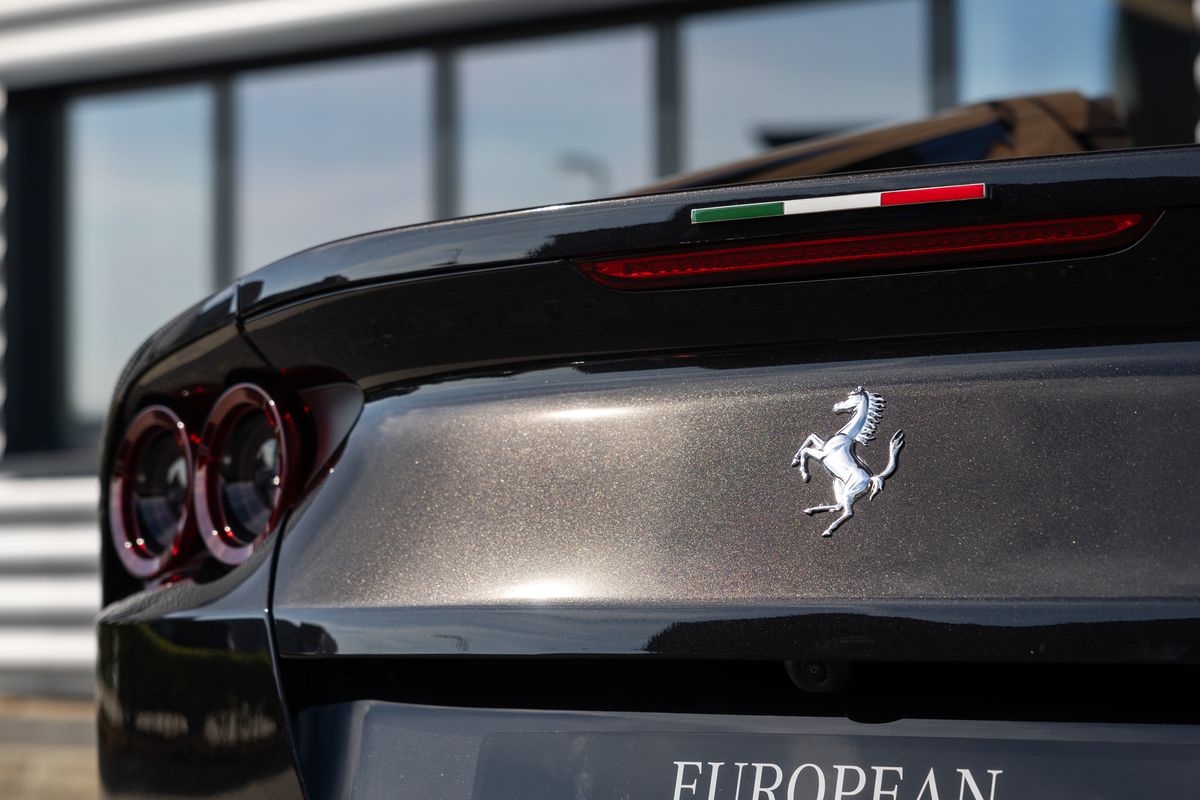 2020 Ferrari 812 GTS