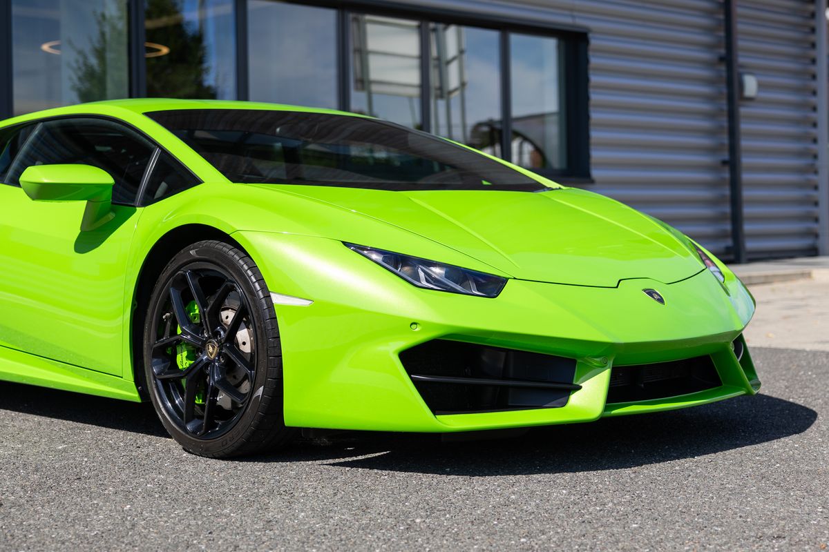 2016 Lamborghini Huracan LP580-2