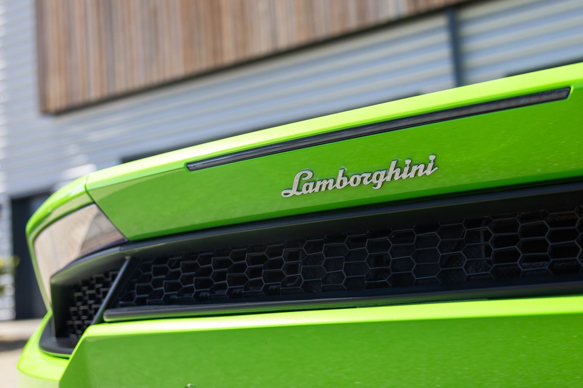 2016 Lamborghini Huracan LP580-2