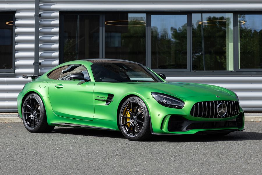 Mercedes-Benz AMG GT R Premium