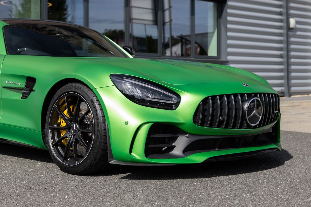 2020 Mercedes-Benz AMG GT R Premium