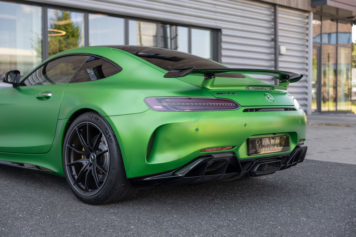 2020 Mercedes-Benz AMG GT R Premium