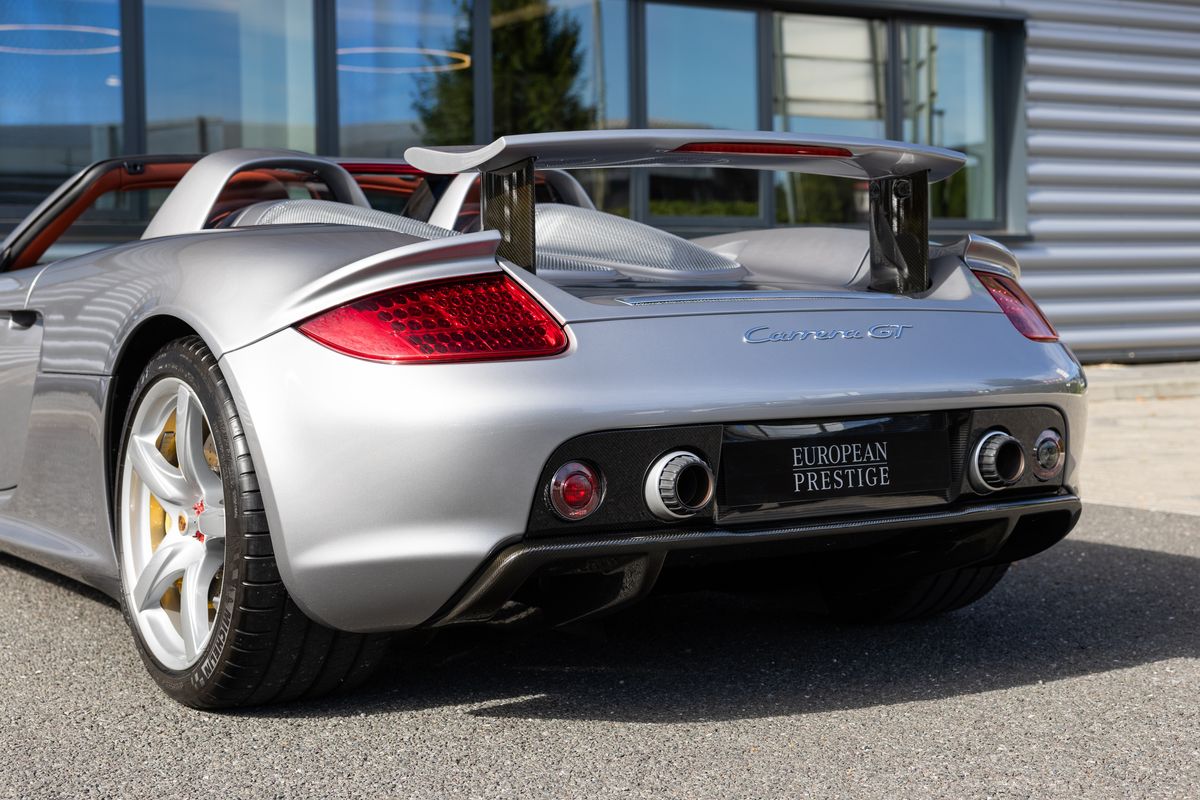 2004 Porsche Carrera GT