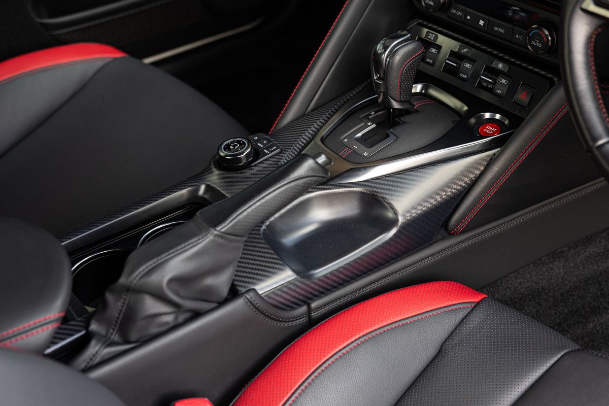 2019 Nissan R35 GT-R Recaro