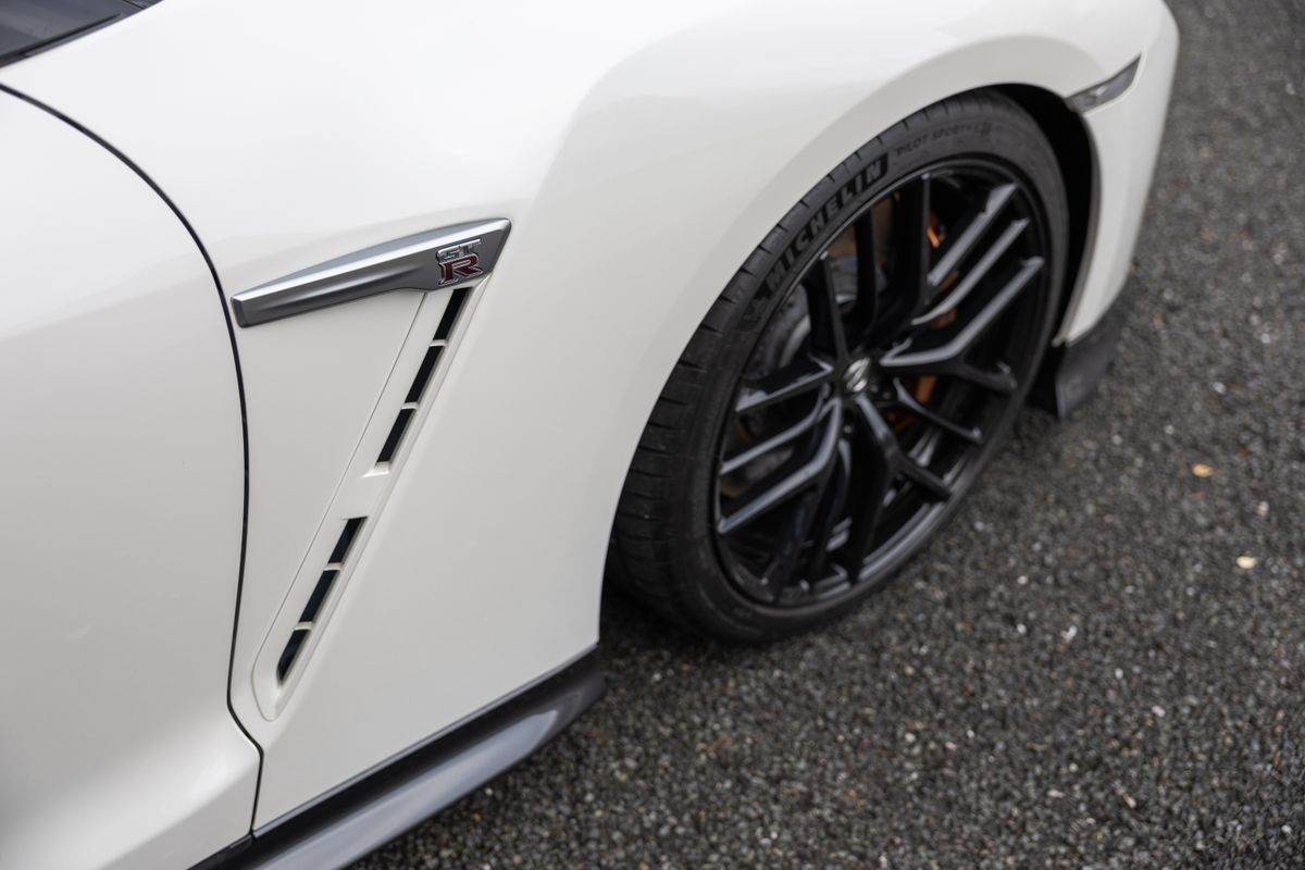 2019 Nissan R35 GT-R Recaro