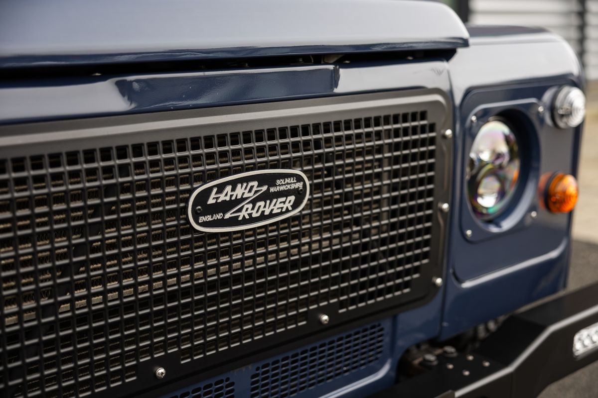 2014 Land Rover Defender 90