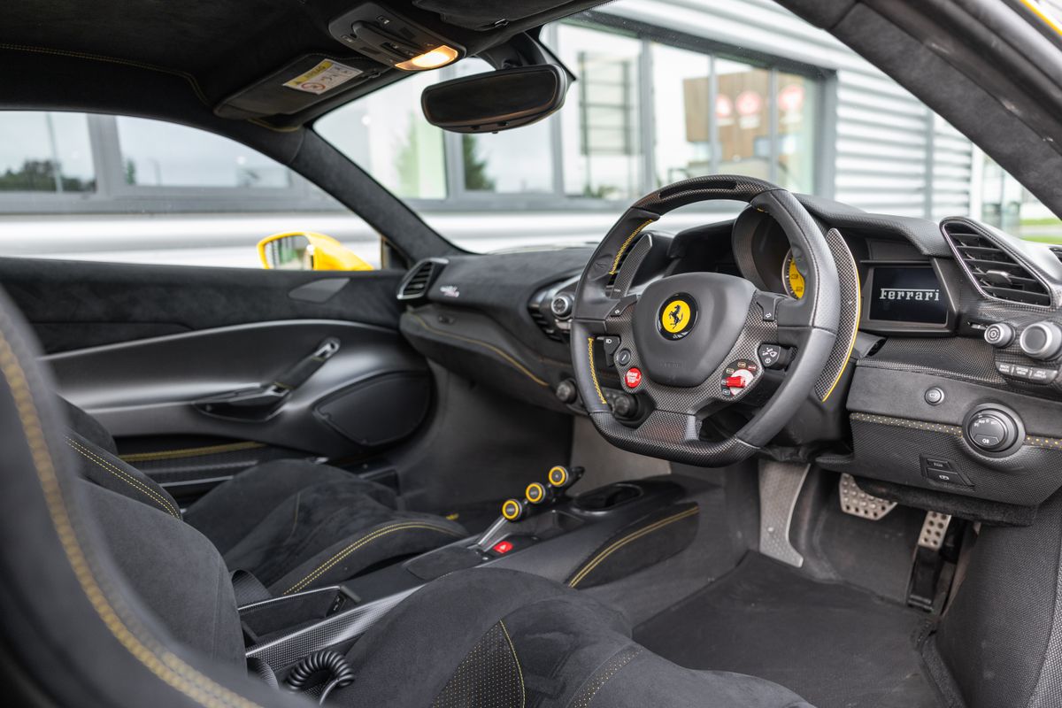 2019 Ferrari 488 Pista