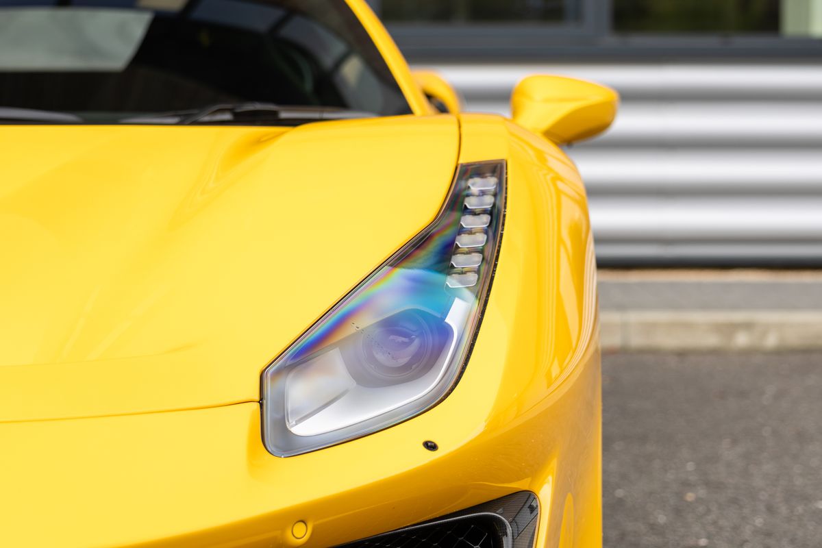 2019 Ferrari 488 Pista