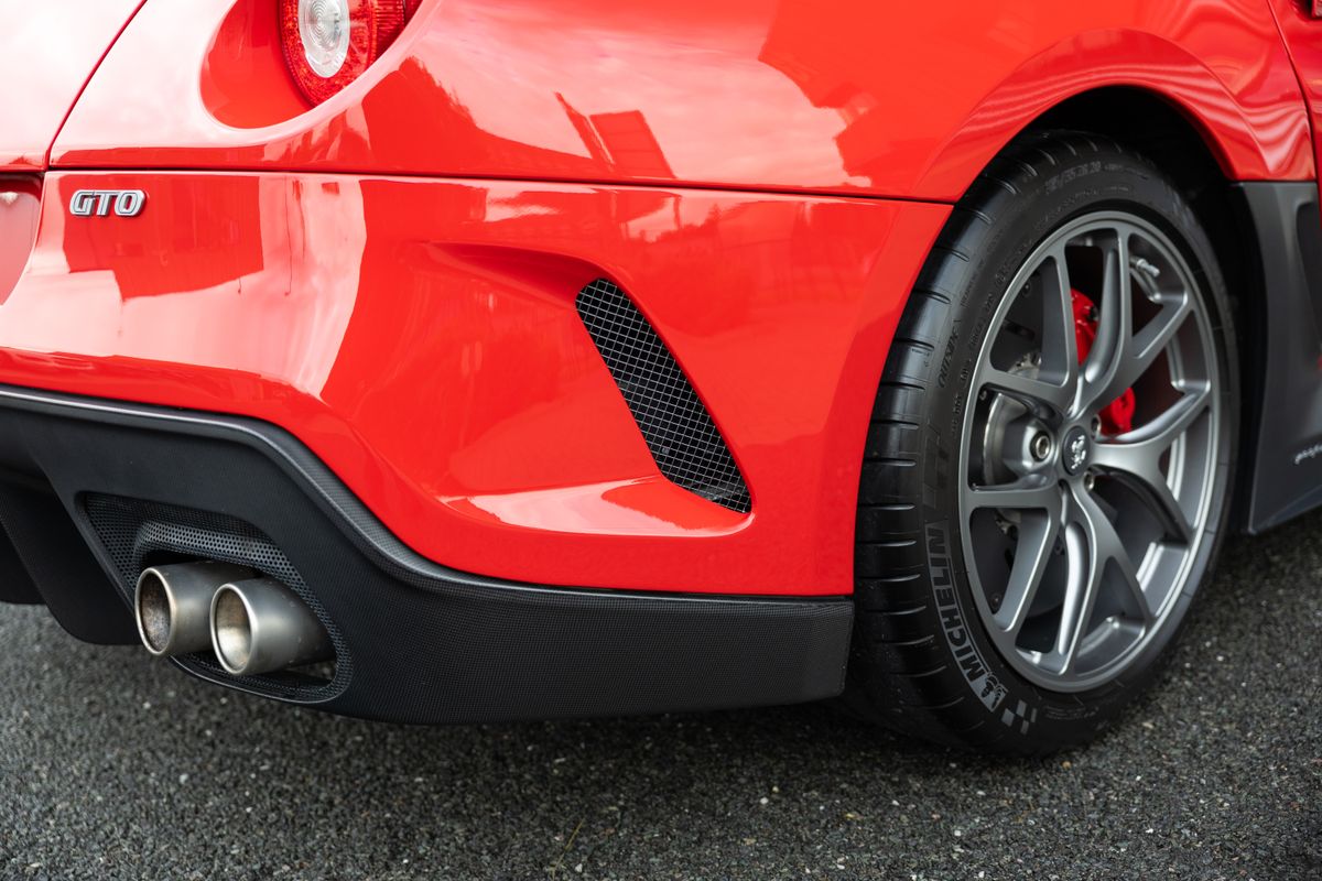 2011 Ferrari 599 GTO