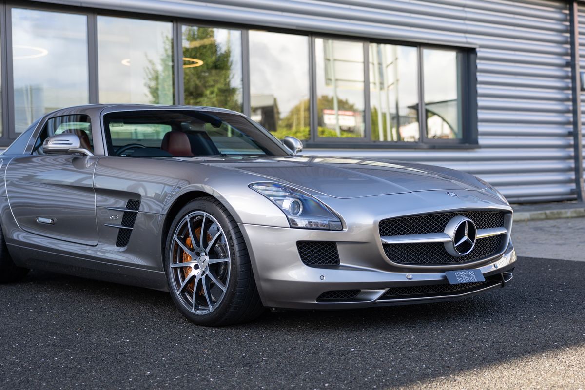 2010 Mercedes-Benz SLS AMG