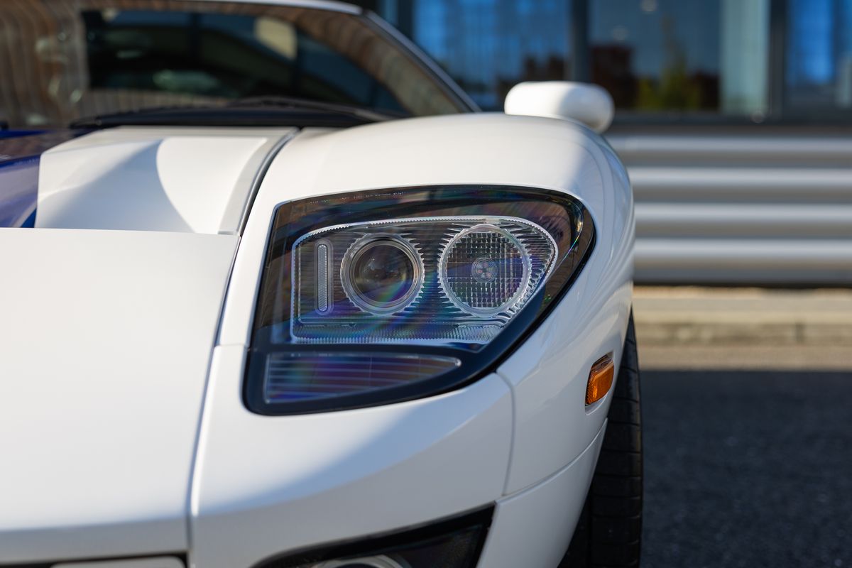 2004 Ford GT