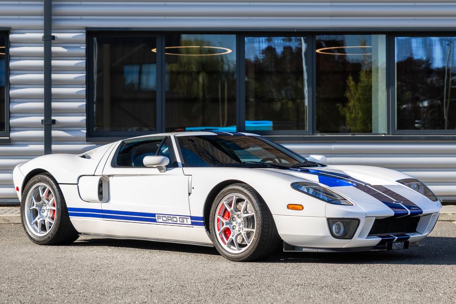 Ford GT