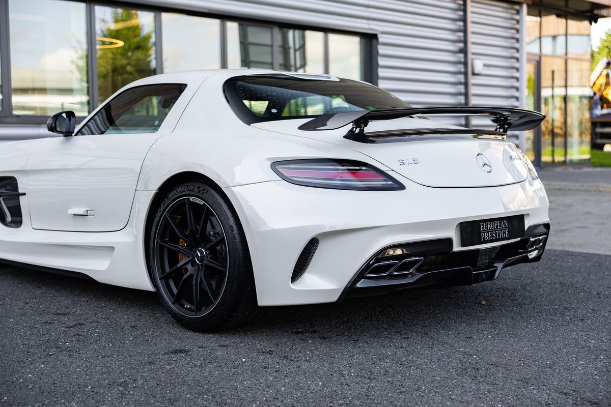 2014 Mercedes-Benz SLS AMG Black Series