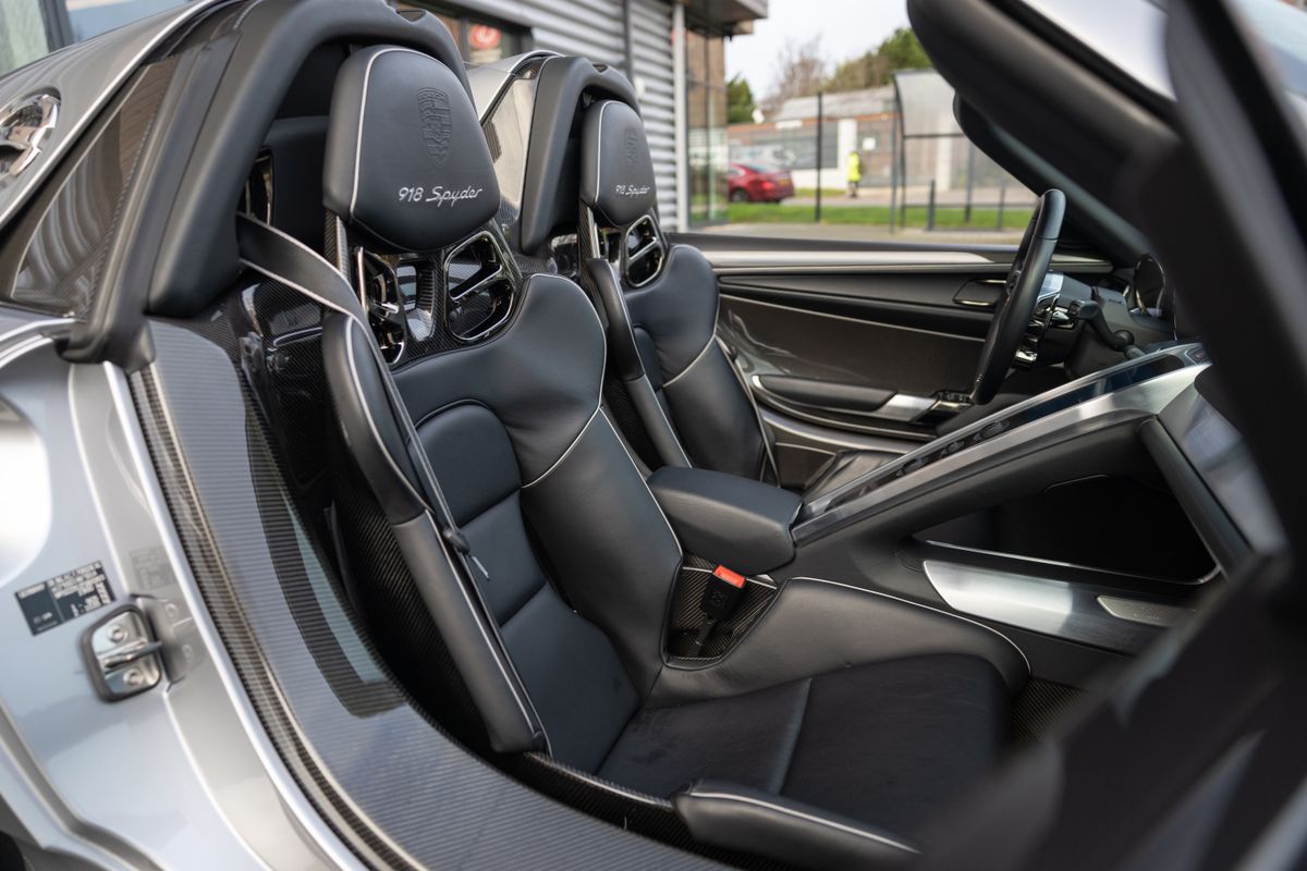 2017 Porsche 918 Spyder