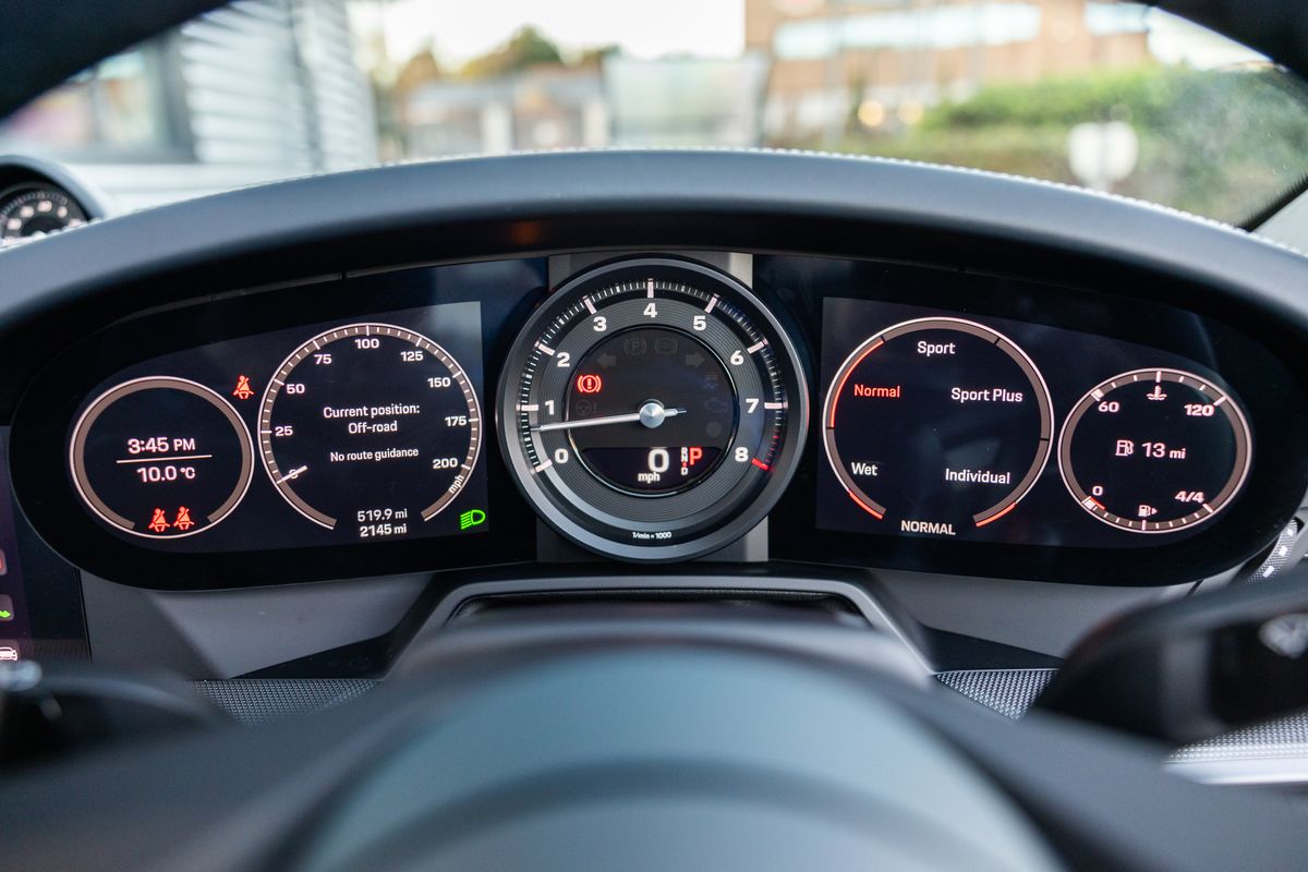 2022 Porsche 911 (992) Carrera Cabriolet