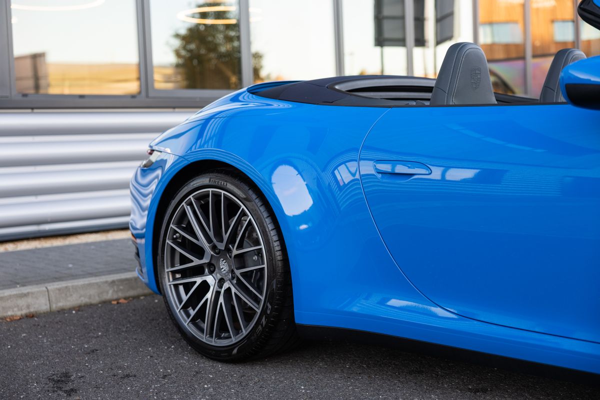 2022 Porsche 911 (992) Carrera Cabriolet