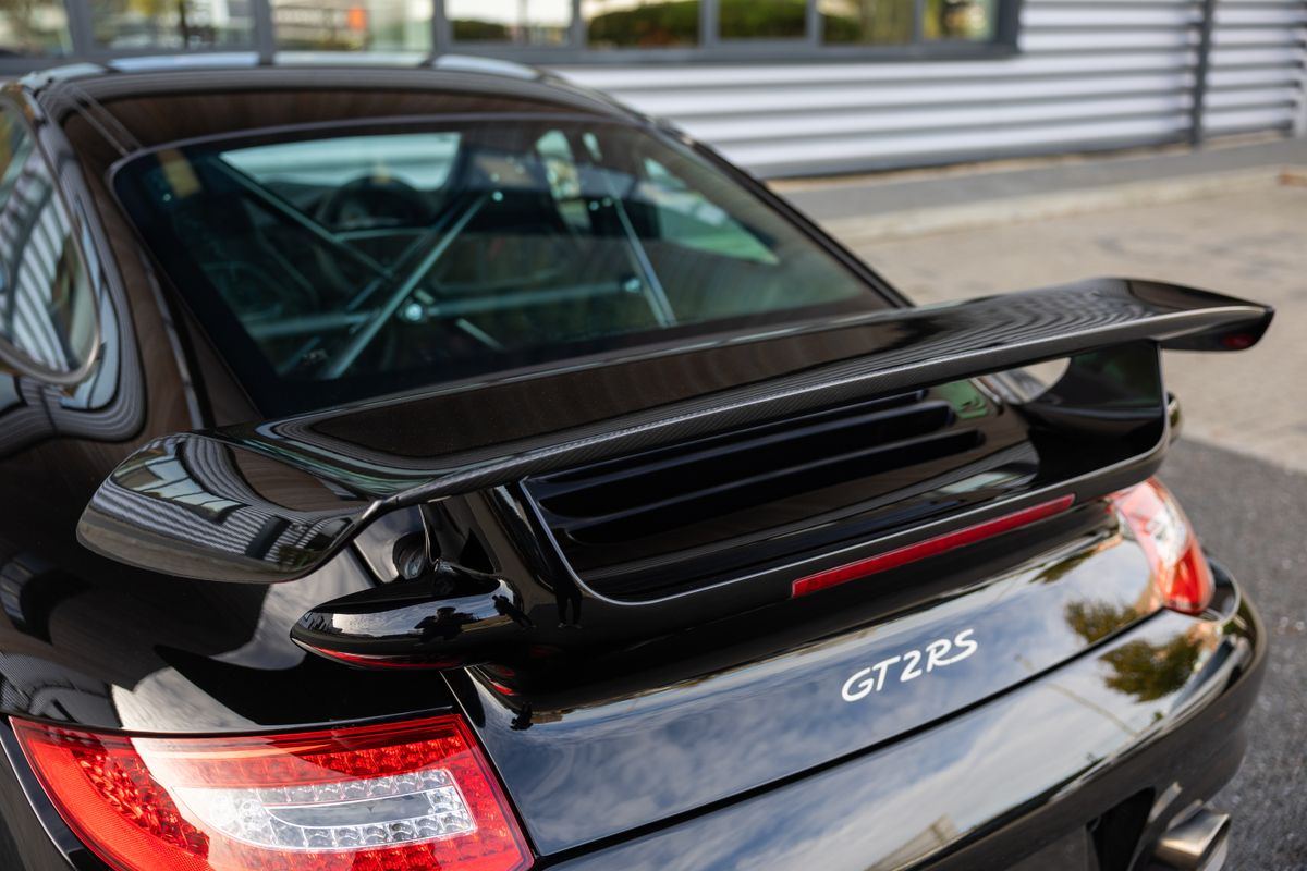 2010 Porsche 911 (997) GT2 RS