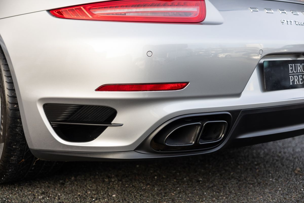 2014 Porsche 911 (991.1) Turbo S Exclusive GB Edition