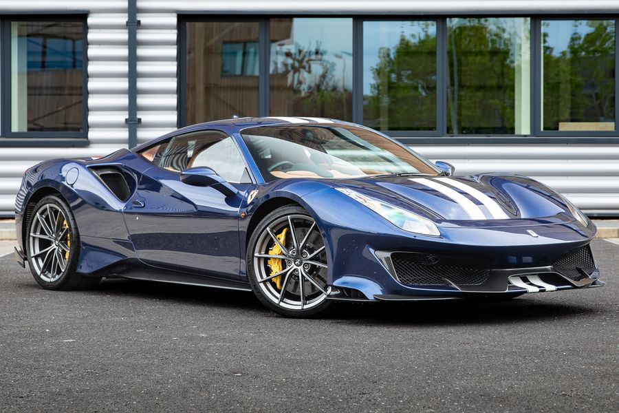 Ferrari 488 Pista