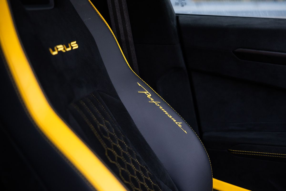 2023 Lamborghini Urus Performante