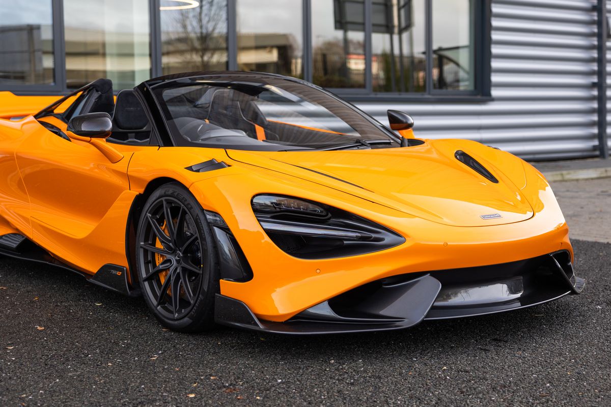 2022 McLaren 765LT Spider