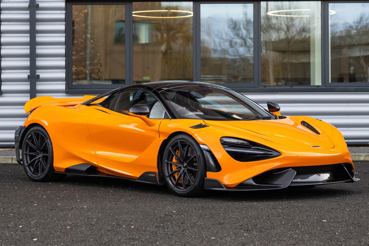 2022 McLaren 765LT Spider