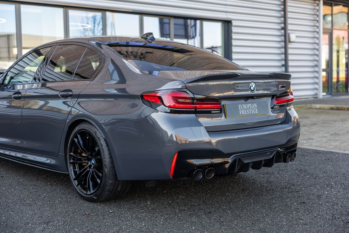 2022 BMW M5 Competition Ultimate Pack